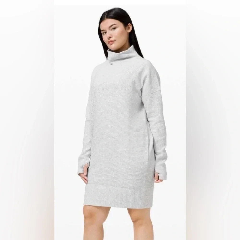 Lululemon Call for Cozy Dress size 6 Sweaterdress Heathered Core Light Grey